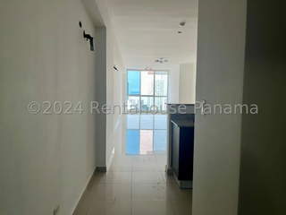 Apartment for Sale in San Francisco - 3 bedrooms