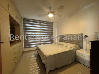Apartment for Rent in Victoriano Lorenzo - 3 bedrooms