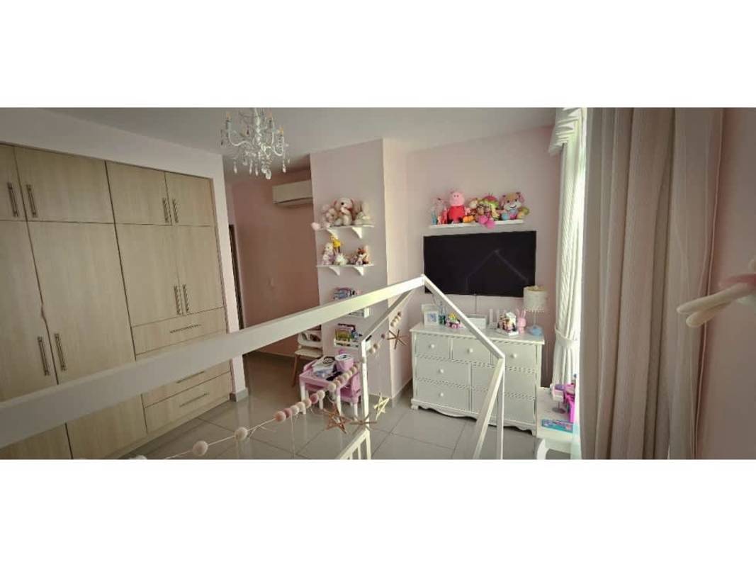 Spacious bedroom with floral bedding, large window and balcony in PH South Coast San Francisco Panama