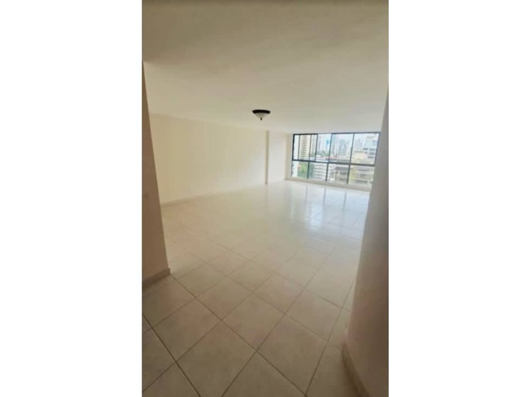 Modern bathroom with glass shower, ceramic tiles at PH Terrazas del Cangrejo Panama