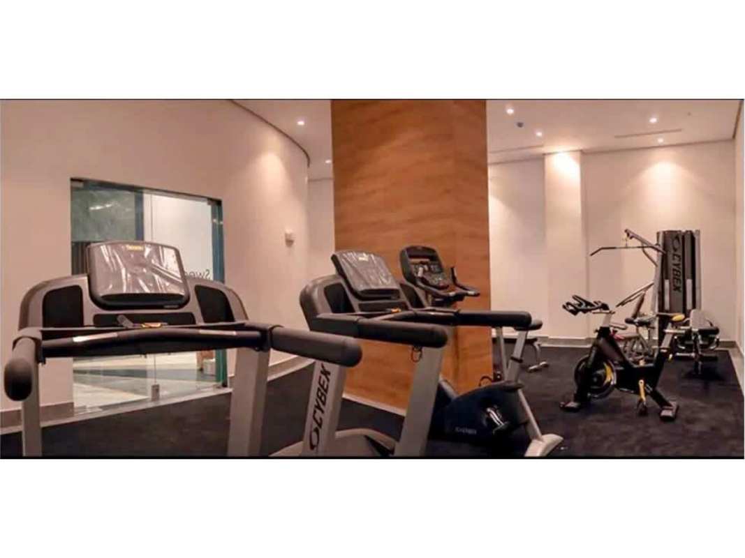 Granite countertop kitchen with island and appliances in PH Jade Tower Panama