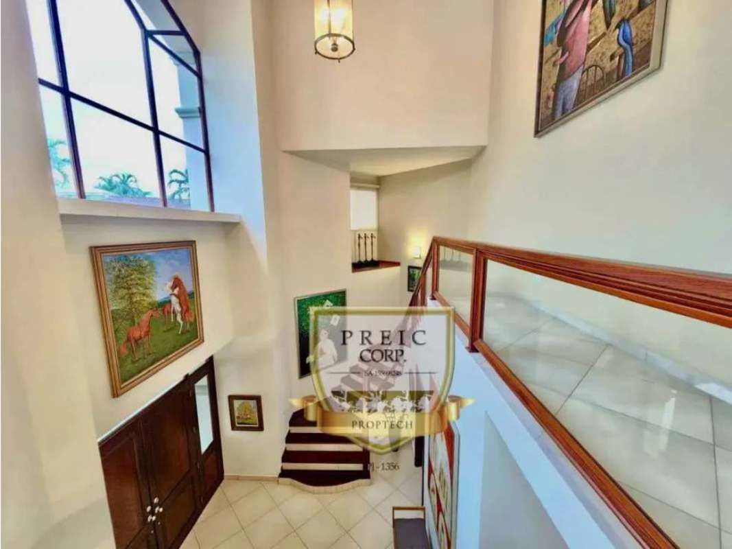 Formal dining room luxury villa Costa del Este Balmoral Panama