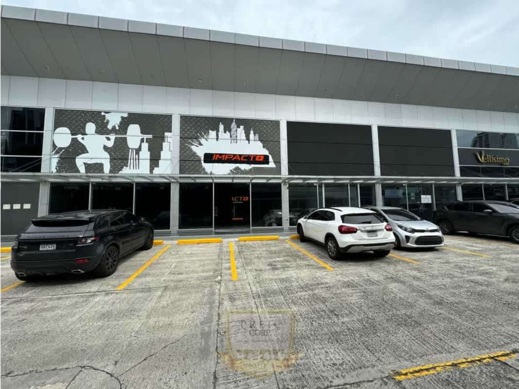 Large Commercial Warehouse Retail Space for Rent in Obarrio Plaza