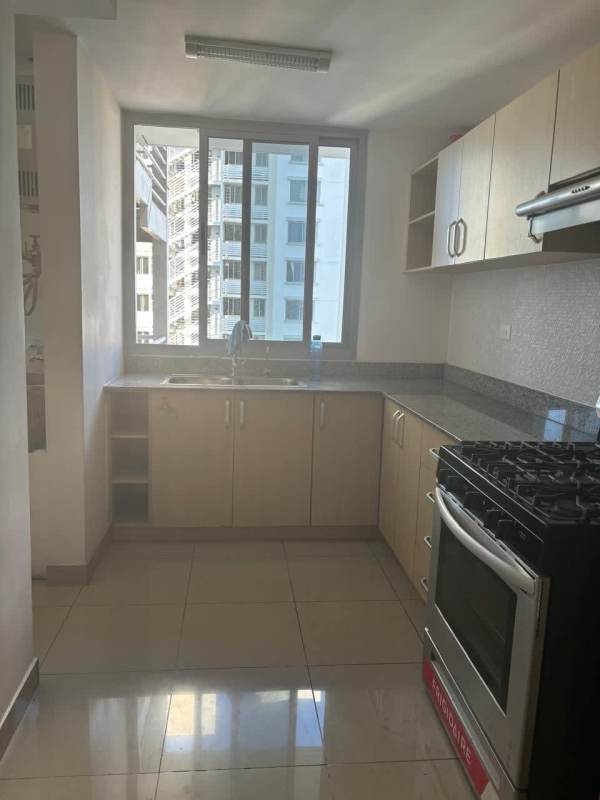 Bedroom with closet space and air conditioning PH Rokas Condado del Rey Panama City