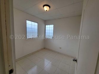 Bright bedroom with tiled floor and window house in La Chorrera Panama Oeste