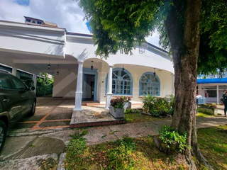 House for Sale in Obarrio - 4 bedrooms