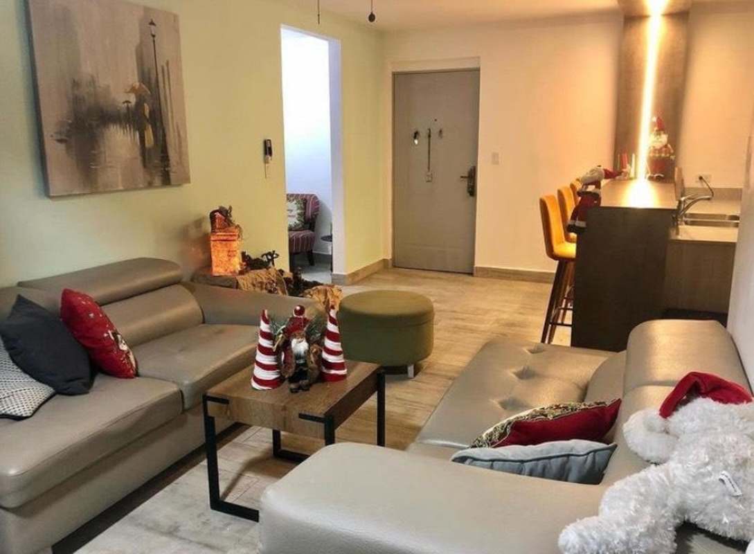 Glass enclosed shower, vanity and modern fixtures bathroom rental PH Metropolitan Park Panama City