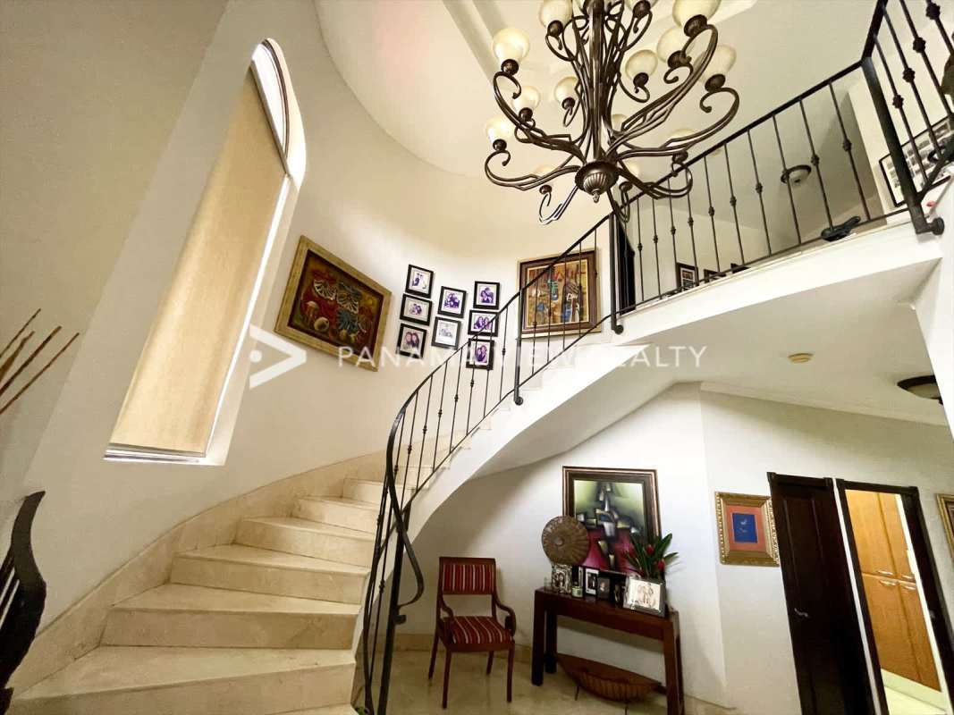 Open plan living dining marble floors large windows in Antigua Costa del Este