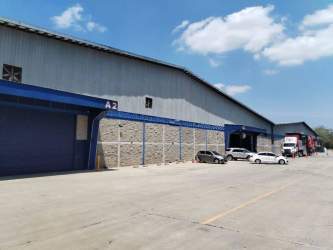 Wide concrete truck maneuvering area at Costa Verde Industrial Park Panama