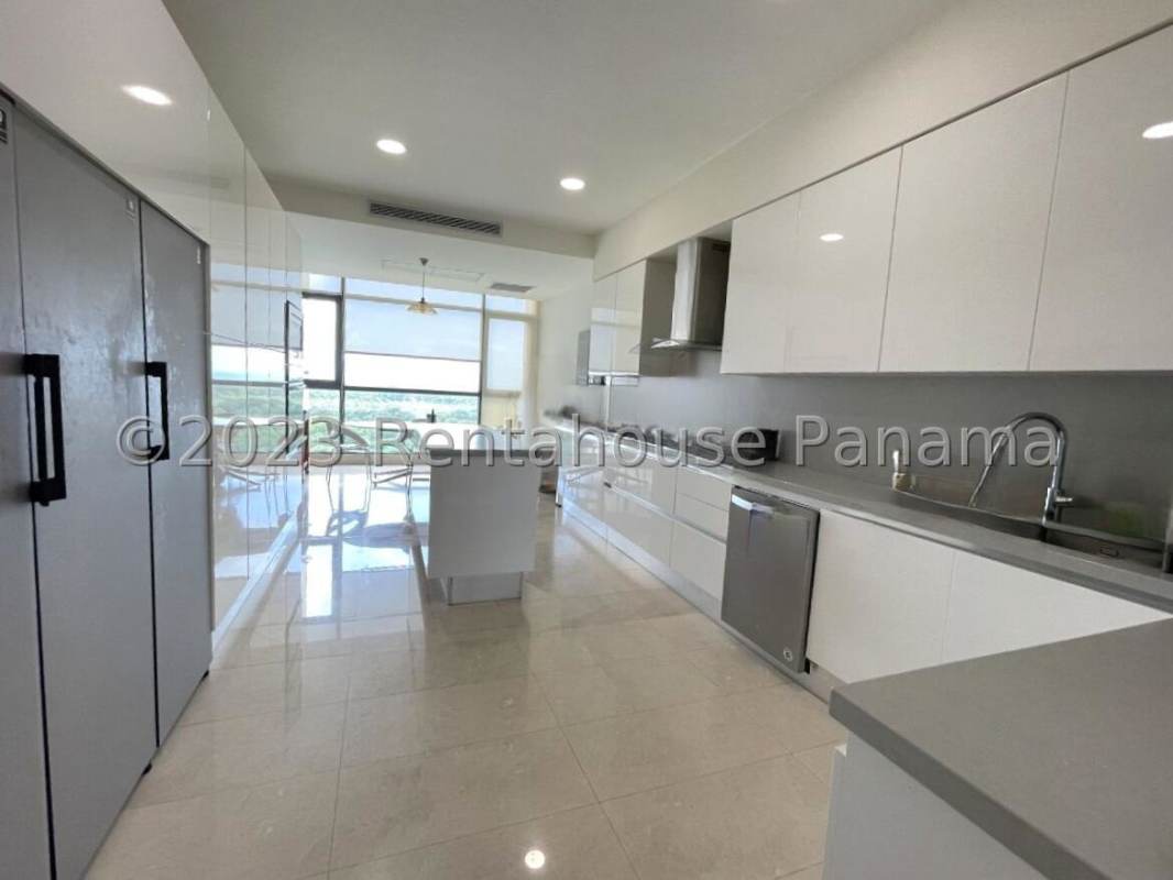 Luxurious bathroom with marble finishes, double sinks, glass shower at PH The Lake Santa Maria Panama