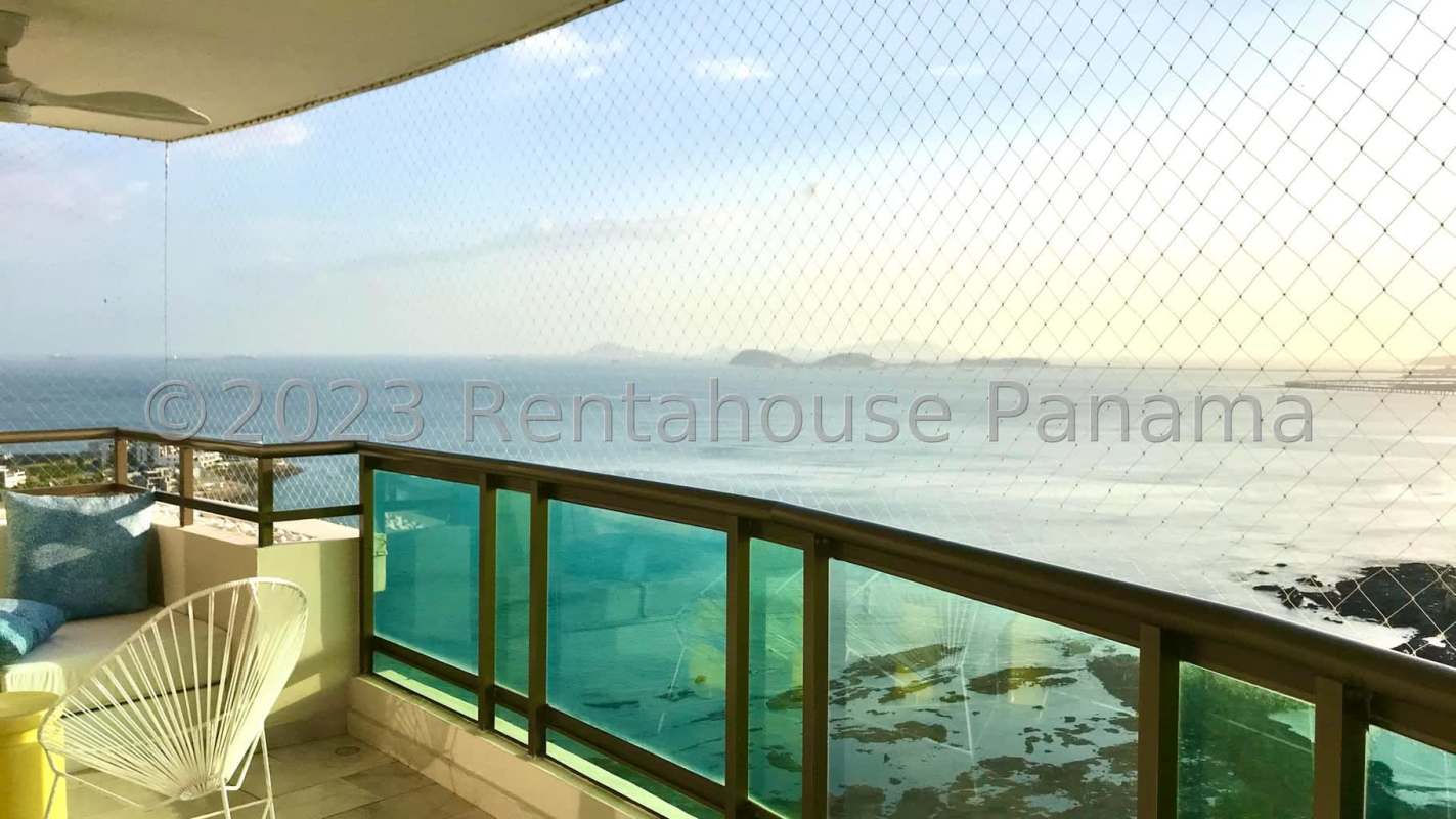 Modern marble bathroom with double sinks and glass shower PH Ocean Club Punta Pacifica