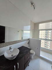 Apartment for Sale in San Francisco - 4 bedrooms