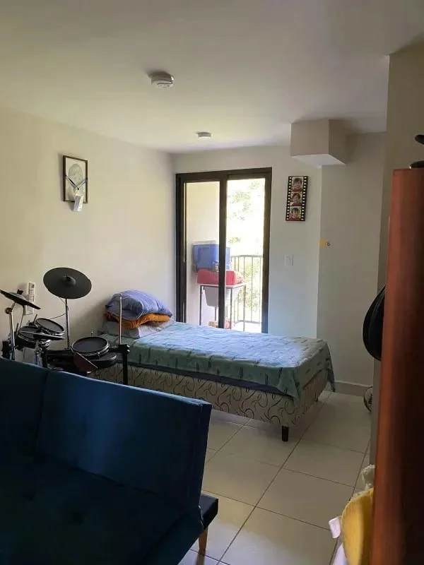 Bedroom with large closet, AC, balcony access in PH Embassy Village Albrook Panama