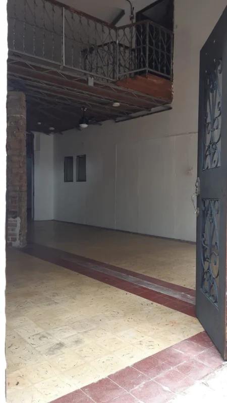 200m² Double-Level Commercial Space for Rent Casco Viejo