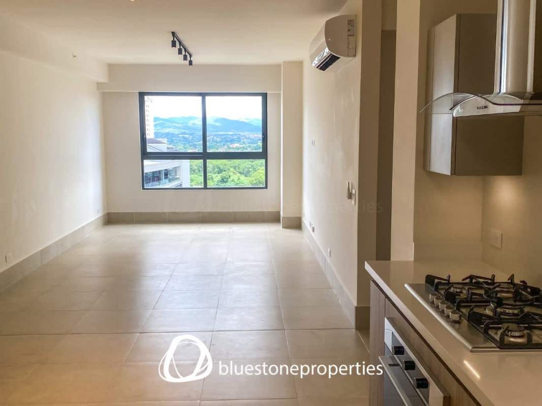 Secondary bedroom with closet PH Ocean House in Santa María Panama