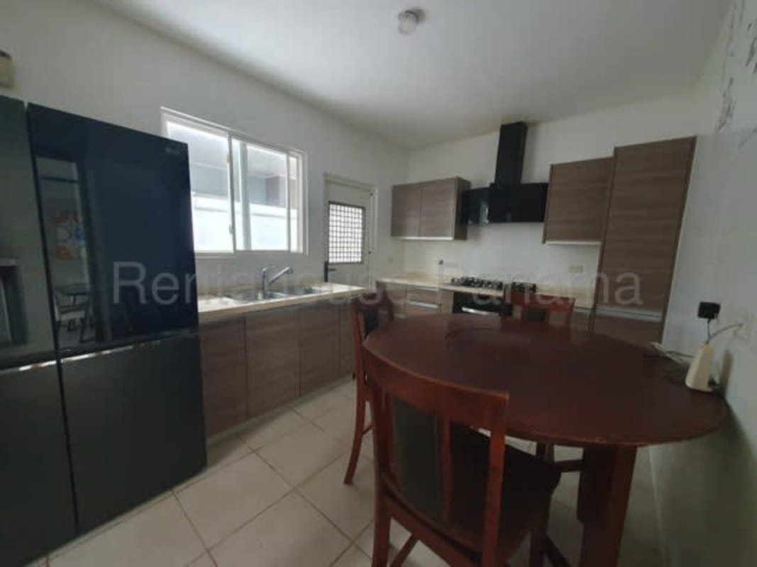 Minimalist bathroom with walk-in shower modern fixtures in townhouse Brisas del Golf Panama