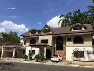 House for Sale in Balboa - 6 bedrooms