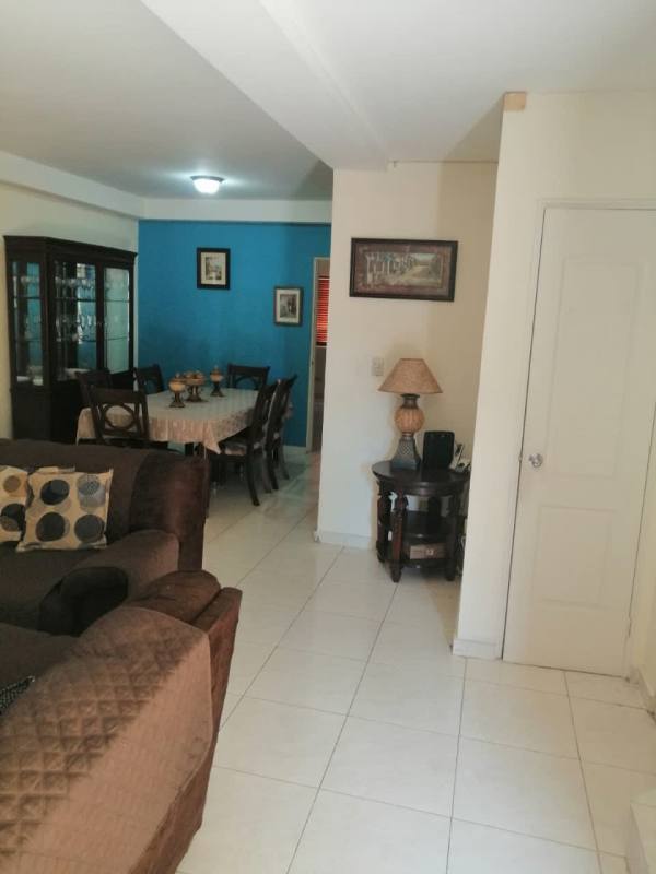 Bright open-plan dining and living space in furnished 4BR duplex Cerro Viento Panama