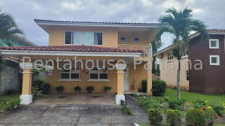 Single-family house for Rent in San Miguelito - 4 bedrooms