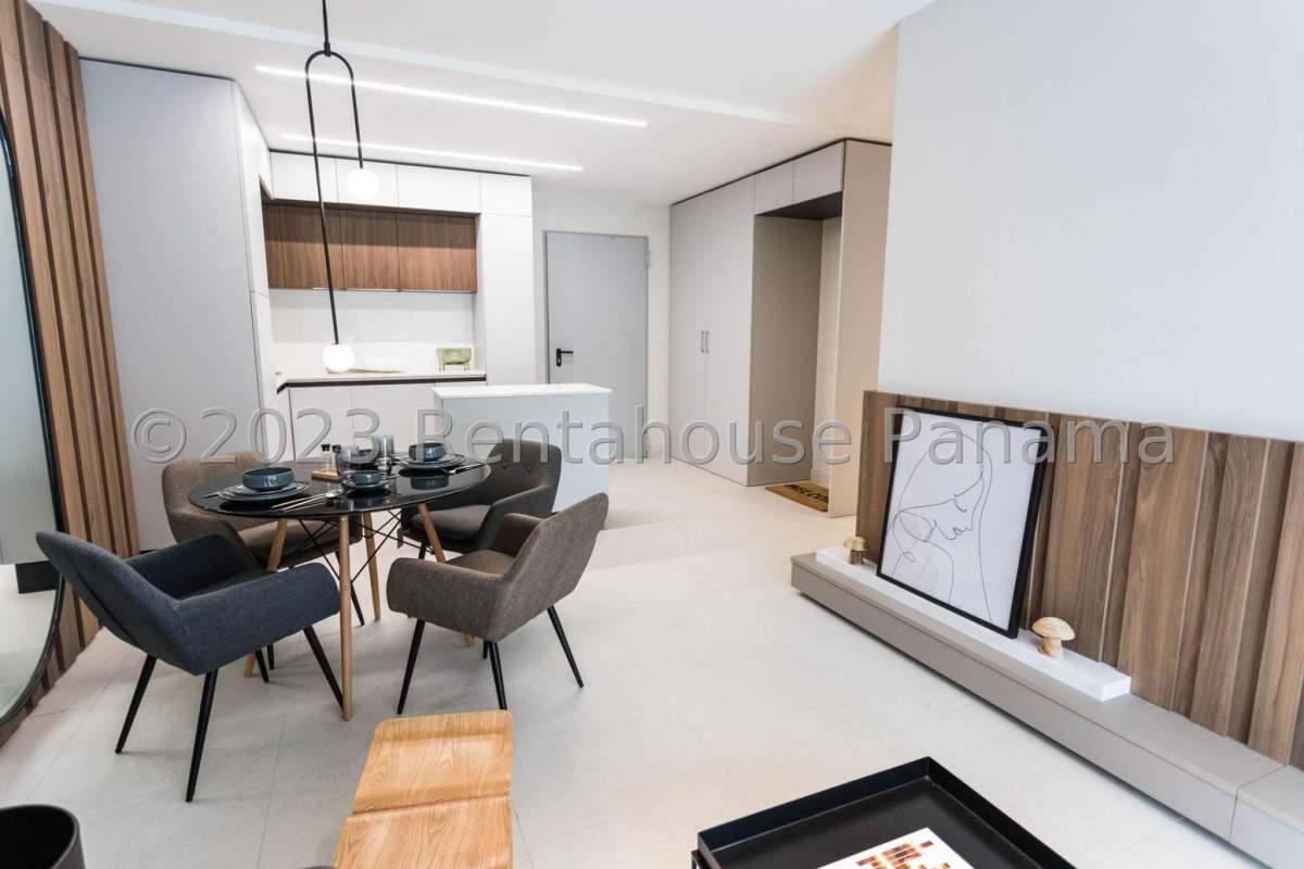 Modern bedroom with built-in closet and ocean view new apartment PH Grand Coco Coco del Mar Panama City