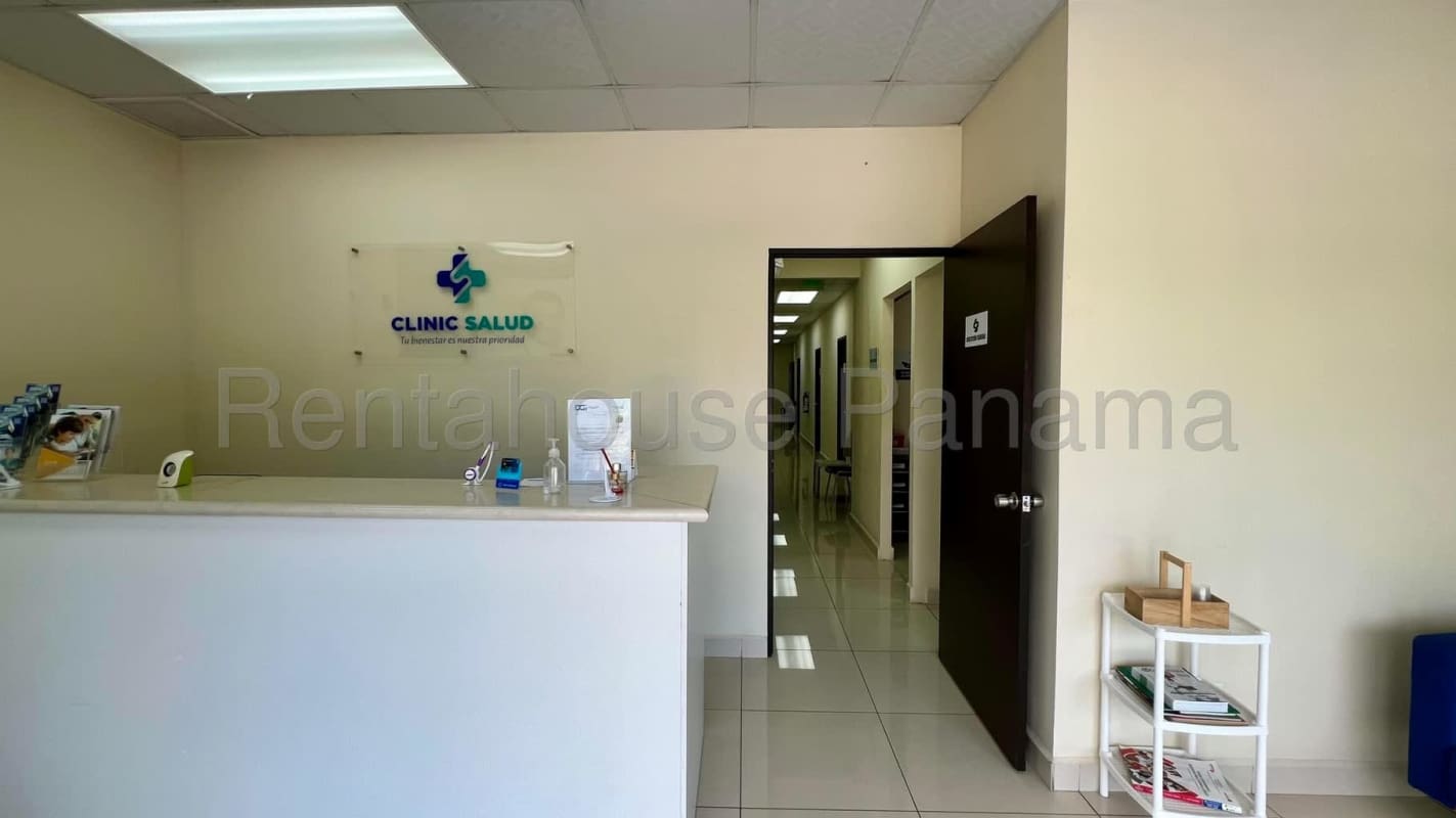 Medical consultation room with exam table and chair Ciudad del Saber Clayton Panama