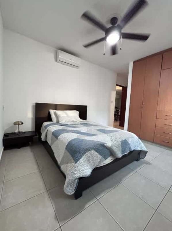 Contemporary bathroom with walk-in glass shower and vanity in PH Green Bay furnished apartment for rent Costa del Este Panama