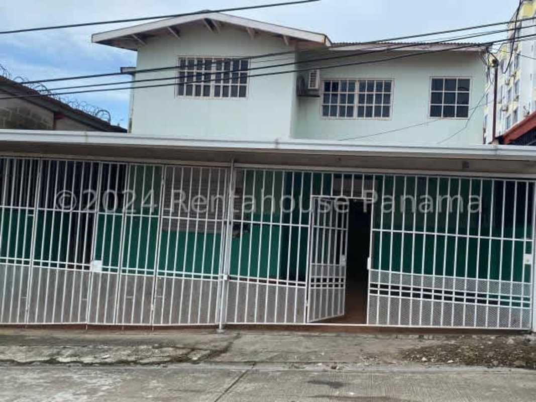 Spacious 8BR Duplex House for Rent in Dorasol Cerro Viento