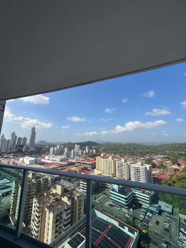 Master bedroom with inverter AC, closet, panoramic city views in PH Villa de las Fuentes Panama