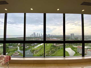 Penthouse Apartment for Sale in Santa María - 5 bedrooms