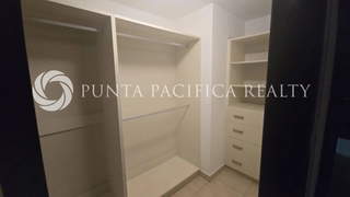 Apartment for Rent in Costa del Este - 3 bedrooms