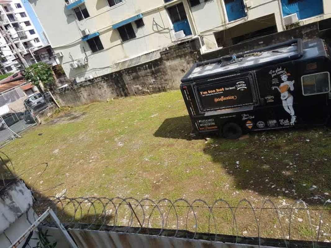 Vacant fenced lot ideal for mixed-use building development in Panama City San Francisco