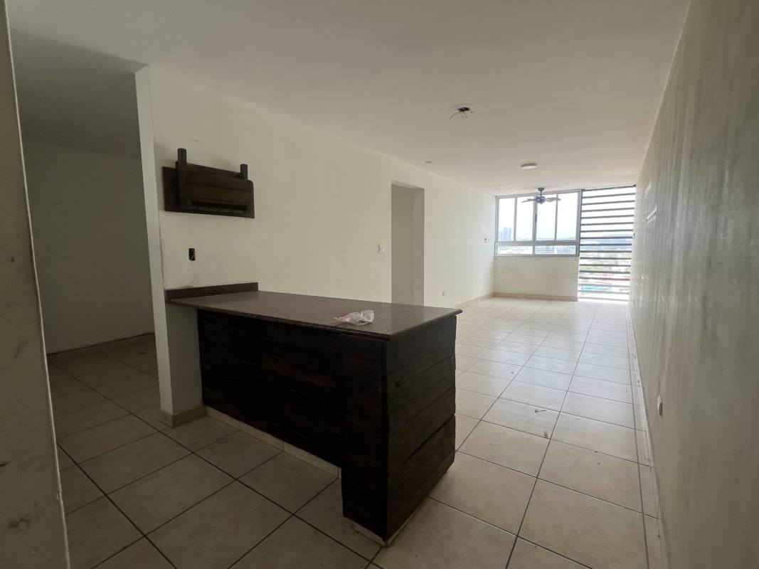 Empty bedroom with tiled flooring and window in PH Plaza Valencia Carrasquilla Panama City