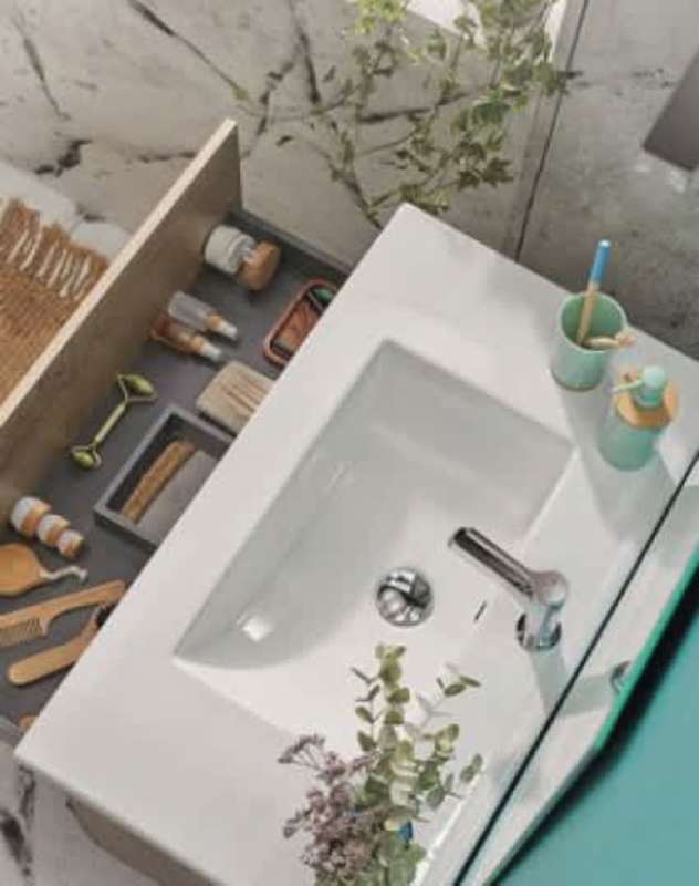 Contemporary designer bathroom by Strohm Teka in PH Walker Wellness Panama City Marbella