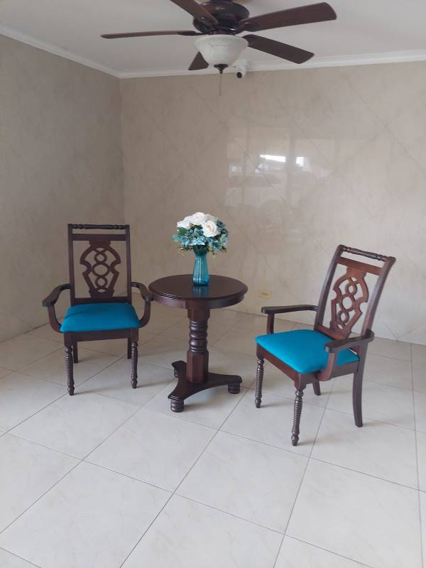 Functional kitchen with white cabinets double sink tile backsplash PH Torres del Sol Panama City for rent