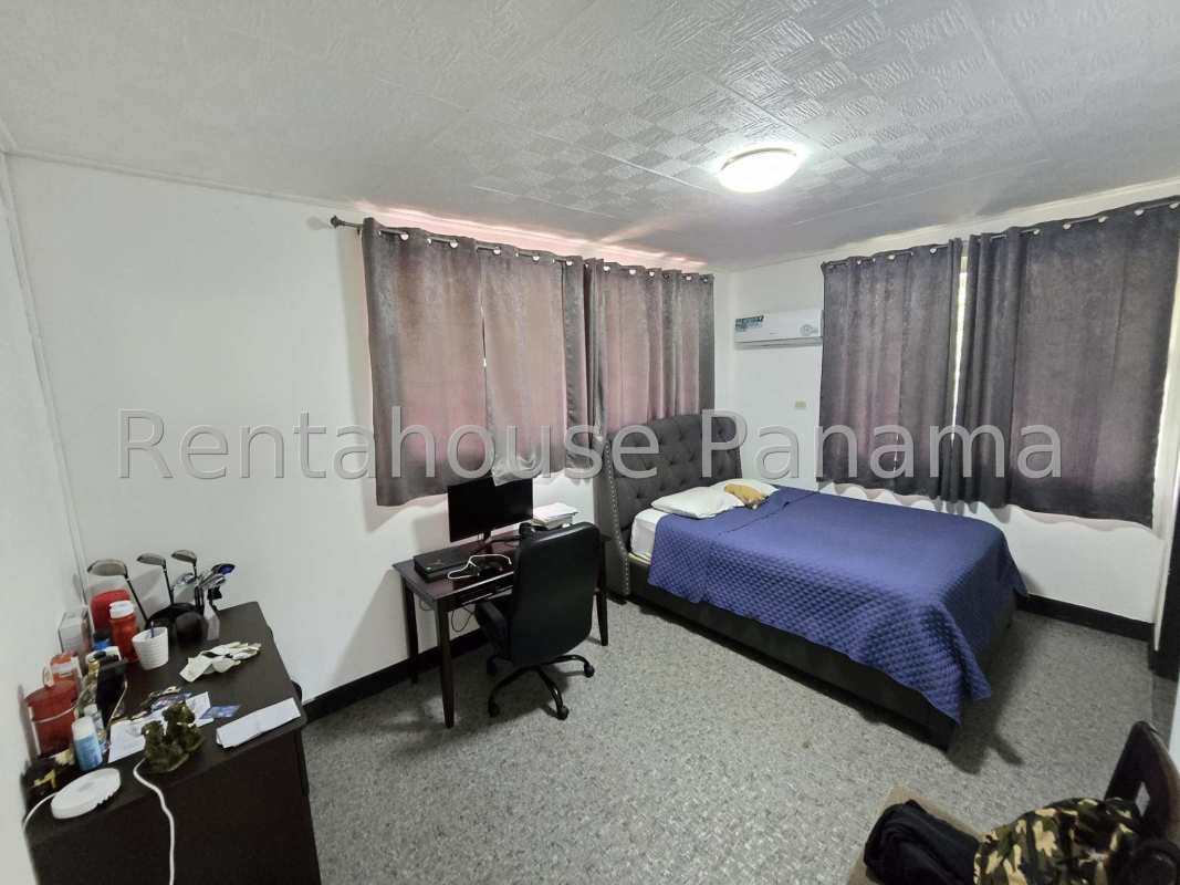 Spacious 5BR Duplex House with Garden in Balboa Ancon in Panama - View 5