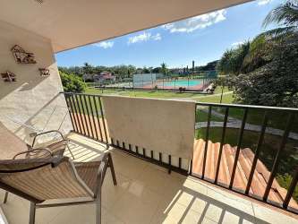 Kitchen with granite countertops stainless appliances PH Brisas de Coronado Playa Coronado