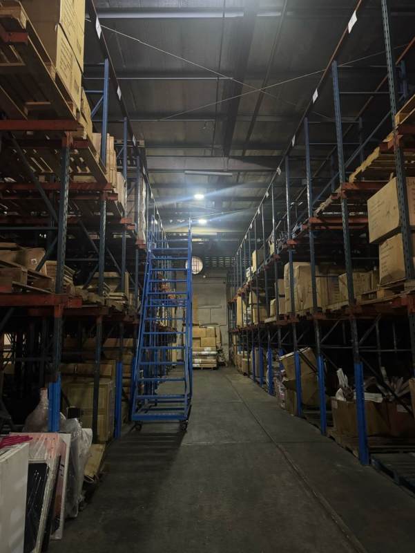 Warehouse interior featuring metal shelves and storage partitions in Tumba Muerto Panama