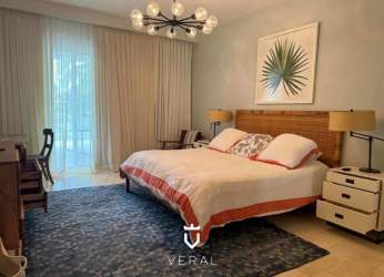 Bright living area with luxury furniture and terrace access in PH Puntarena Buenaventura Panama