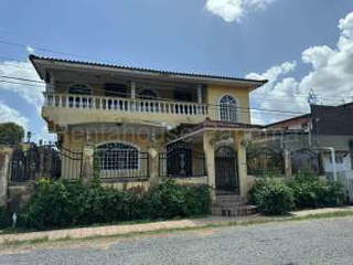 House for Sale in La Chorrera - 4 bedrooms
