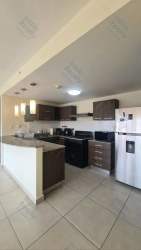 Fully furnished master bedroom with walk-in closet and AC at Woodlands Panama Pacifico