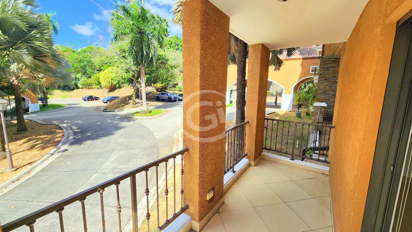 Covered garden facing balcony with terracotta finishes in Embassy Club Clayton