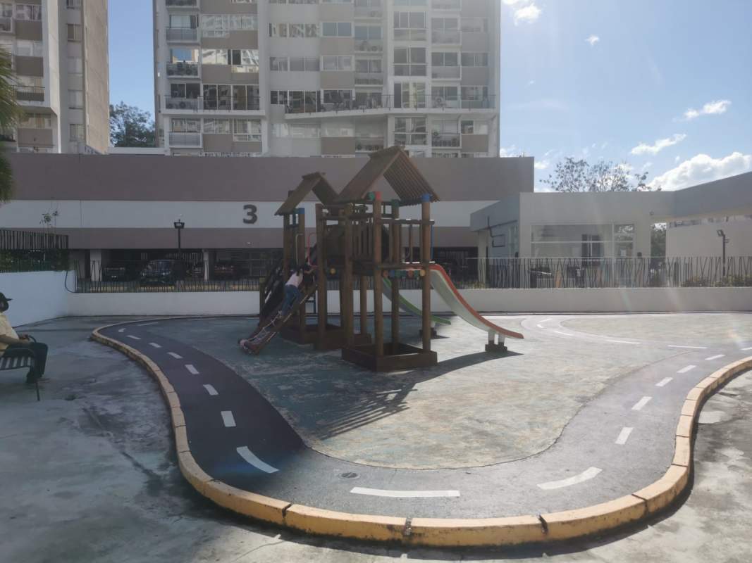 PH Alsacia residential tower facade and children playground Condado del Rey Panama