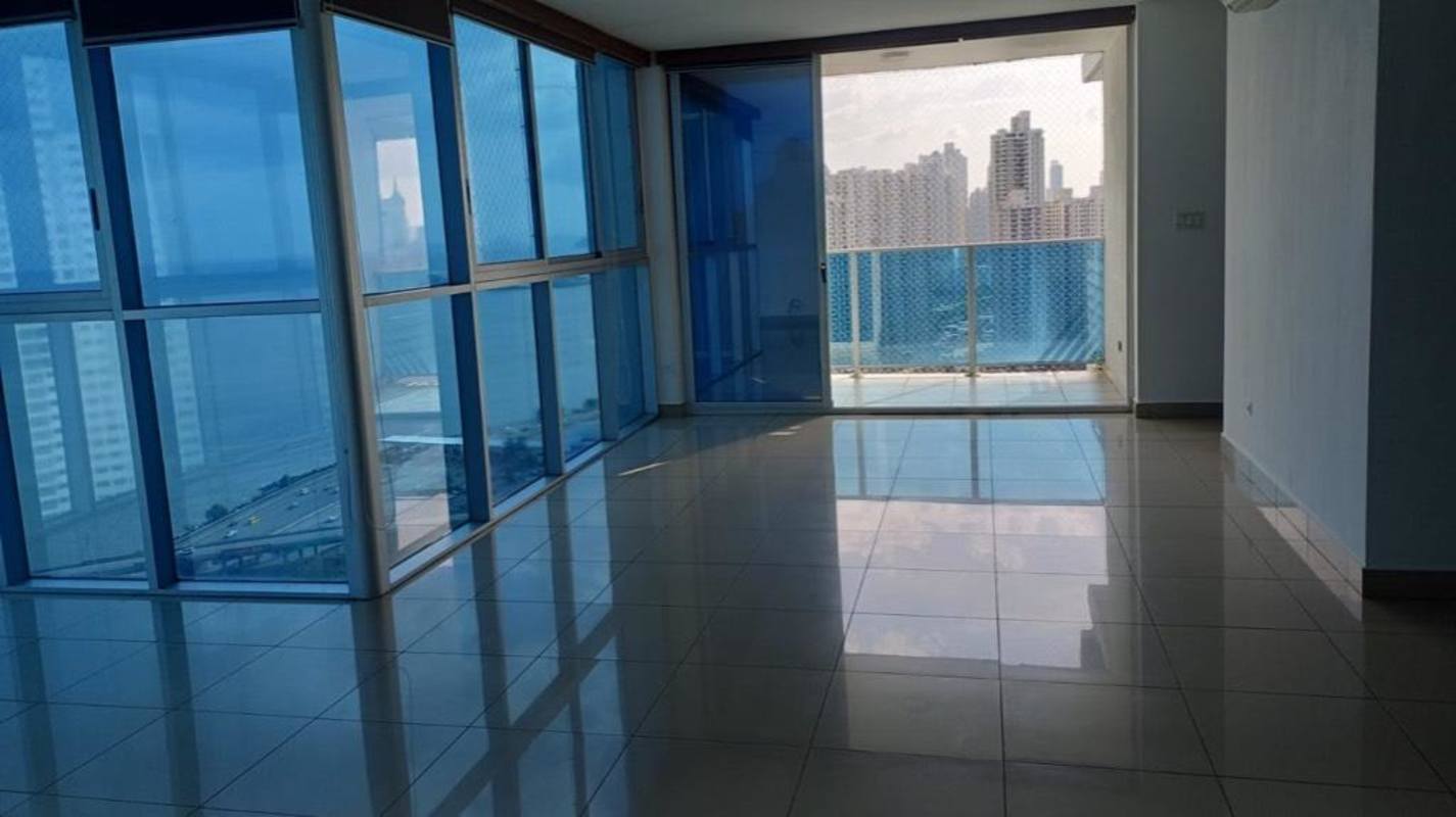 Oceanview Modern 2BR Apartment PH Waterfalls Coco del Mar