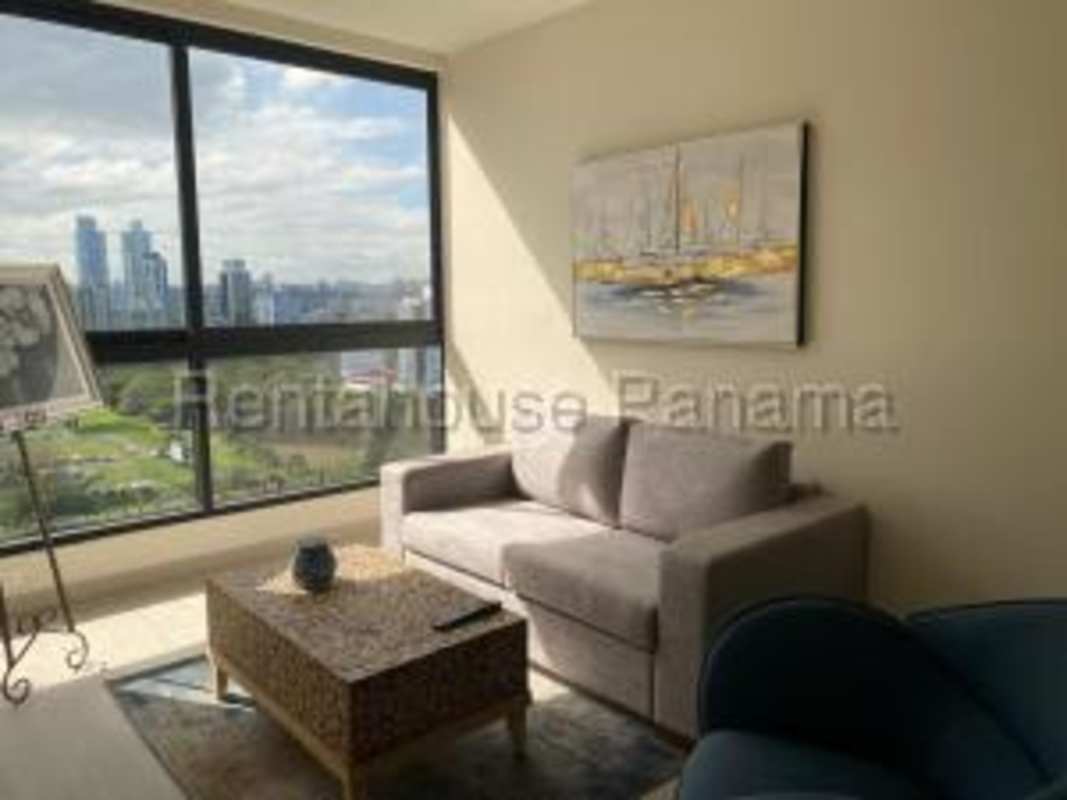 Spacious bedroom with floor-to-ceiling windows, closet, split AC, and skyline views in PH Arcadia Panama