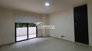 Apartment for Sale in Clayton - 2 bedrooms