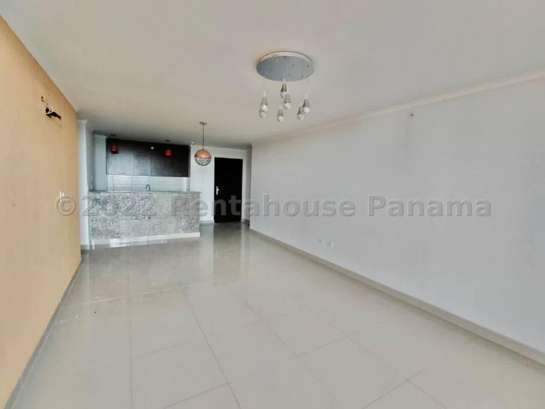Modern kitchen with granite countertops and stylish lighting PH Portofino Betania