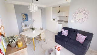 Apartment for Sale in Rufina Alfaro - 2 bedrooms