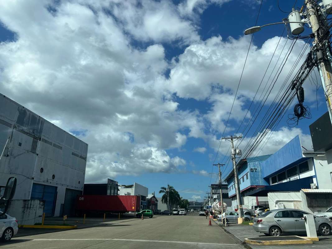 Open plan empty interior of commercial warehouse space in Costa del Este Panama