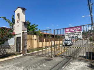 House for Sale in Vista Alegre - 3 bedrooms