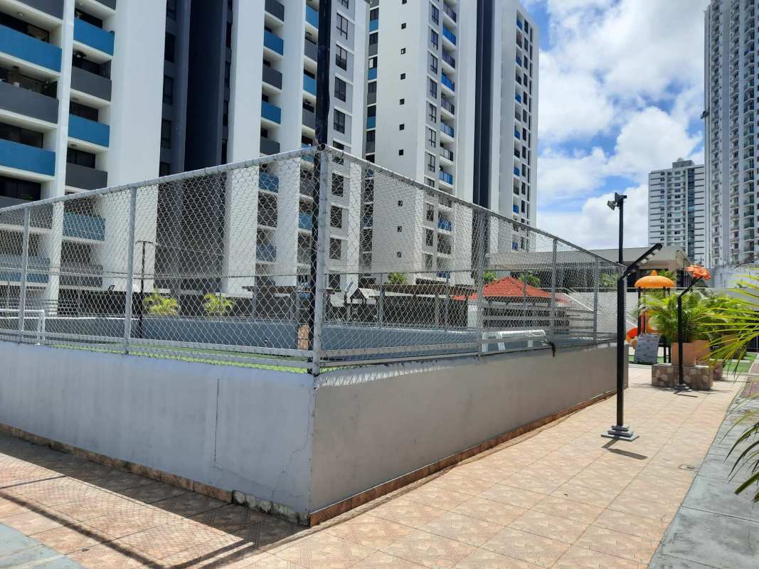 Children's playground courtyards residential Terrazas del Rey Panama